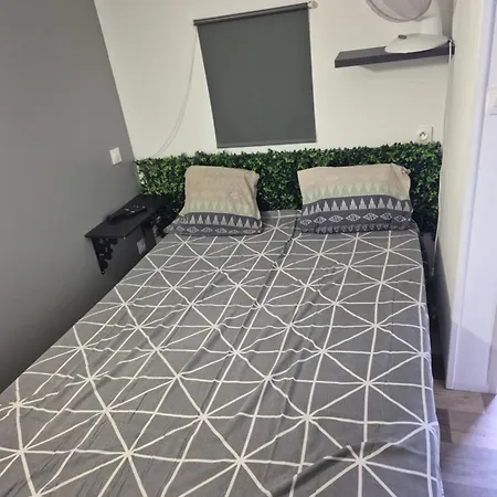 Mobil-home N 48 キャンプ場 *